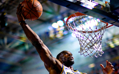 篮球赛事高清直播 - NBA球员扣篮精彩瞬间特写